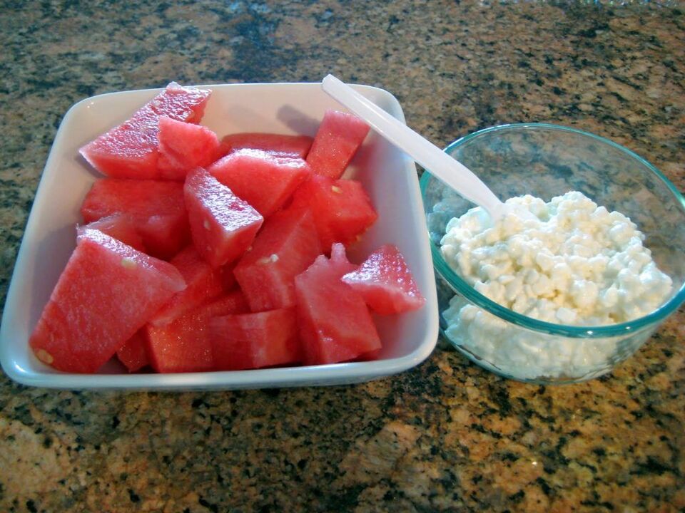 Wassermelonen-Diätmenü für 3 Tage. 