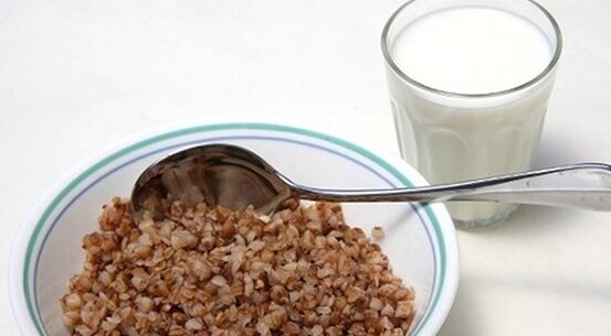 Diät mit Buchweizen und Kefir.