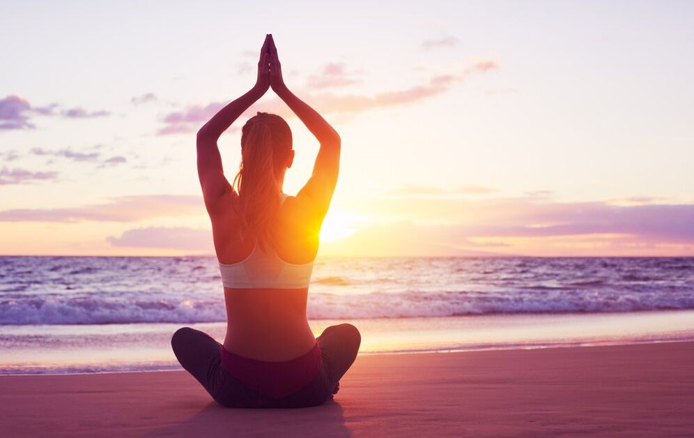 Übungen mit Yoga-Elementen zum Abnehmen